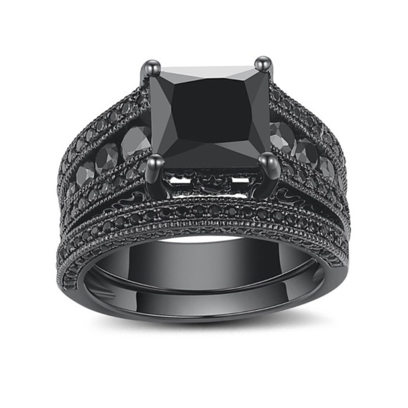 ¥ NEW 18K BLACK SAPPHIRE STERLING SILVER RING - Picture 1 of 7